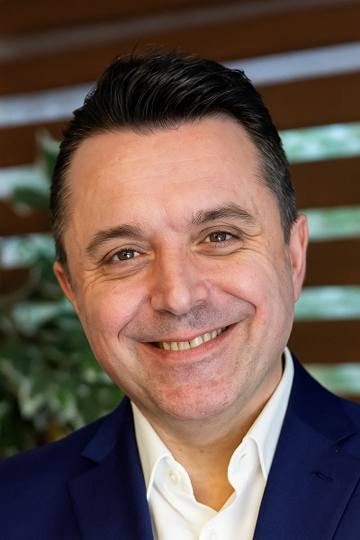 Michael John
 Carlos
